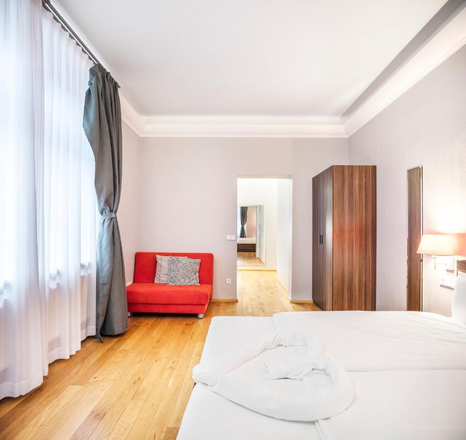 Living-World Heidelberg Exterior foto