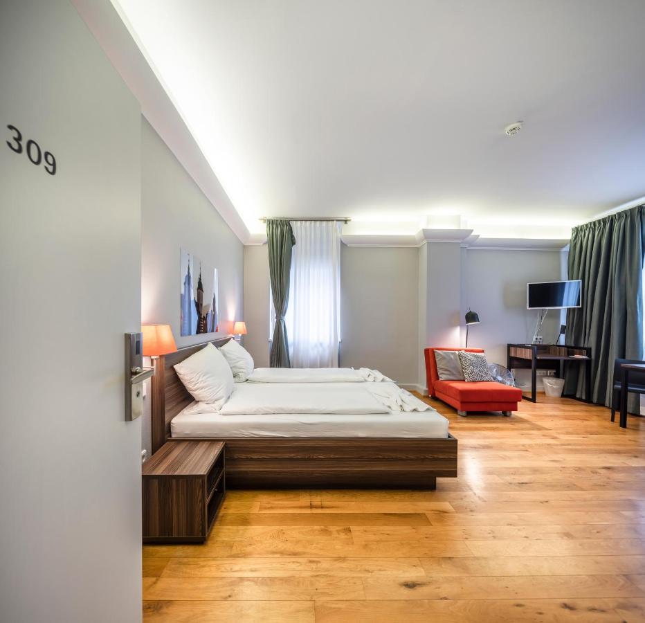 Living-World Heidelberg Exterior foto