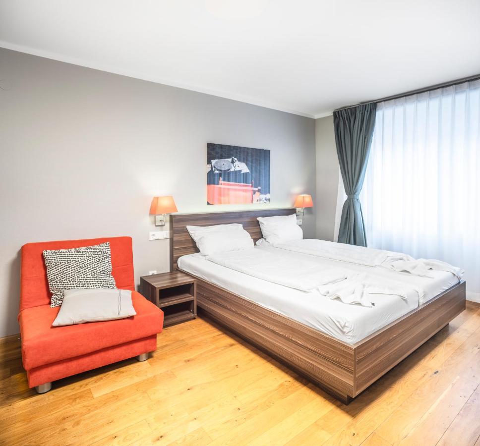 Living-World Heidelberg Exterior foto