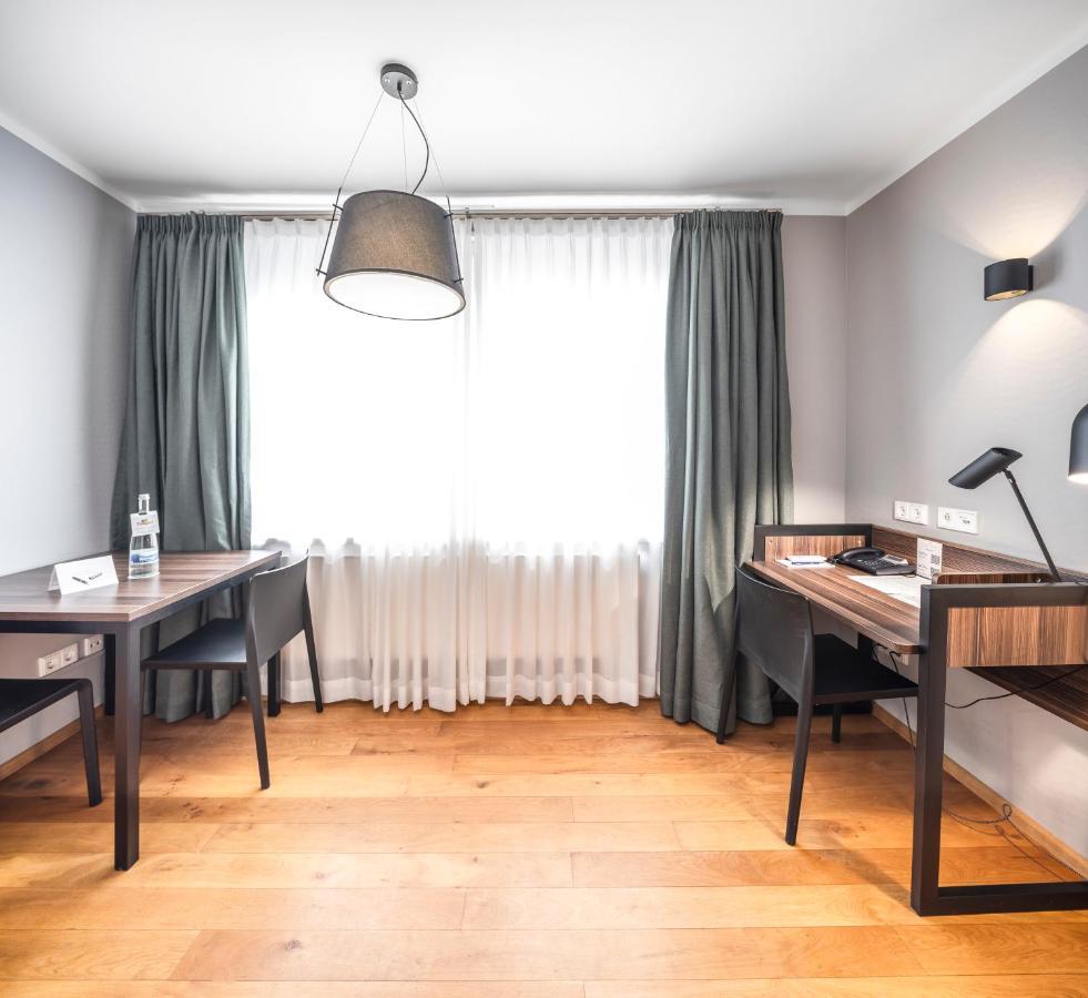 Living-World Heidelberg Exterior foto